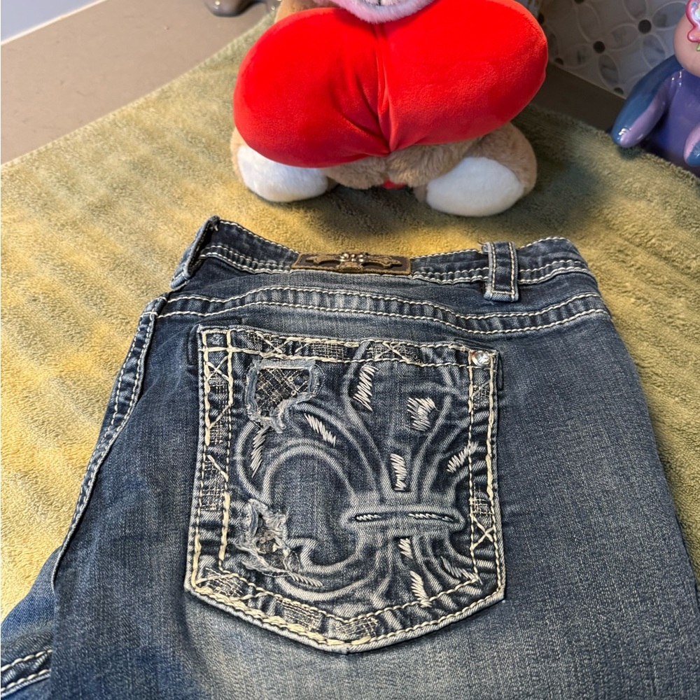 Stylish Blue Jeans with Embroidered Pocket Miss me